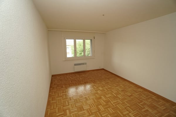 BEFRISTET 5.5-Zimmer-Familienwohnung im Amselwegquartier 5