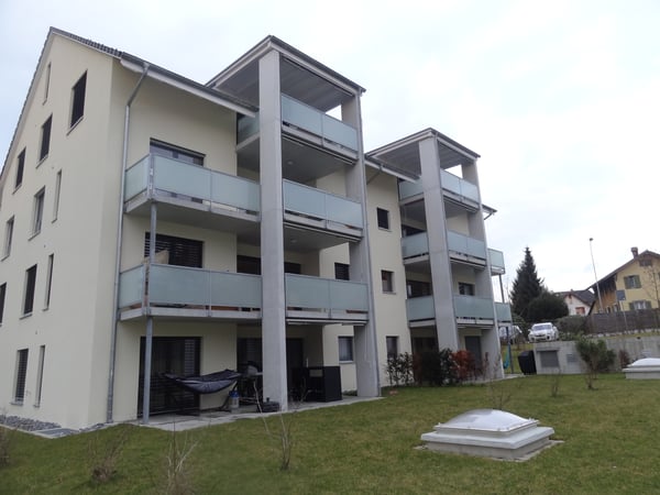 Einstellhallenplatz zu vermieten 2