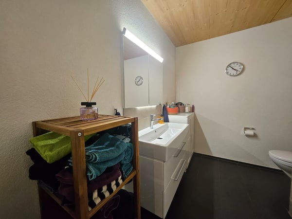 Charmante 4.5-Zimmer-Maisonette-Wohnung in Kirchberg 6