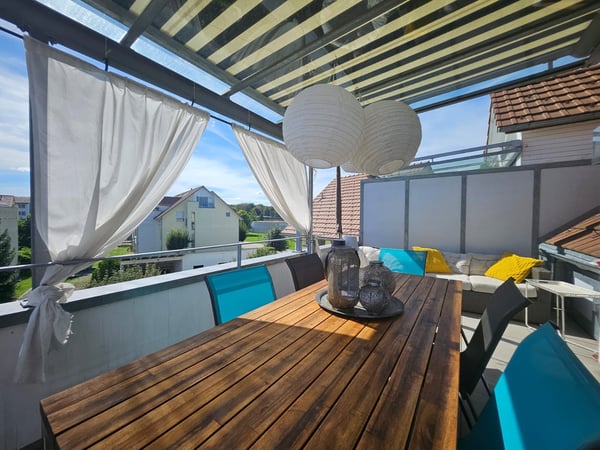 Charmante 4.5-Zimmer-Maisonette-Wohnung in Kirchberg 12