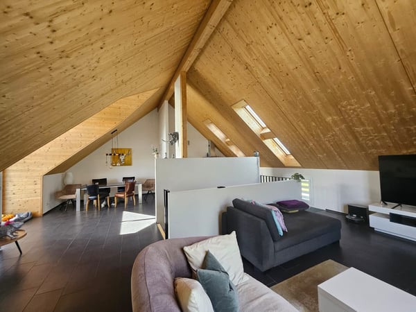 Charmante 4.5-Zimmer-Maisonette-Wohnung in Kirchberg 3
