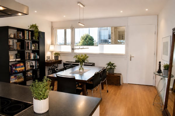 Charmante 5.5-Zimmer-Wohnung mit Balkon und herrlicher Aussicht in Rubigen 10