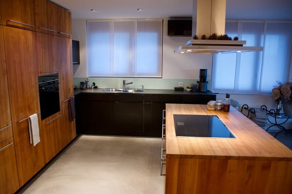 Moderne 1.5-Zimmer-Terrassenwohnung mit Weitsicht in Niedergösgen 2