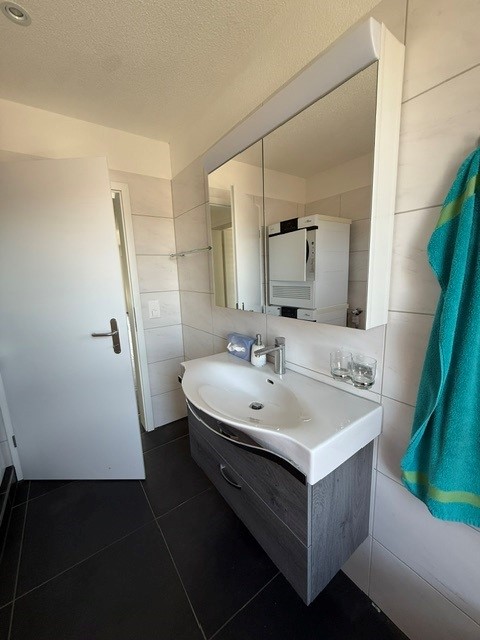 Moderne 4.5 Zimmer-Wohnung mit Balkon und schöner Aussicht in Dulliken 12