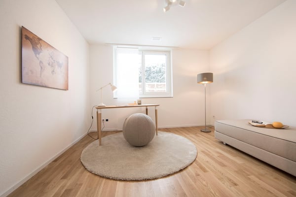 topmodern mit Sitzplatz in Seenähe (603) 6