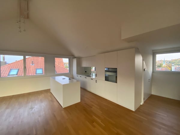 Helle 3.5-Zimmer-Wohnung mit Balkon und schöner Aussicht in St. Gallen 1