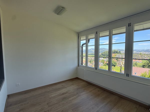 Wohnung mit Bergpanorama 11