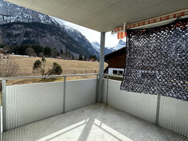 Gemütliche 2.5-Zimmerwohnung mit Balkon 6