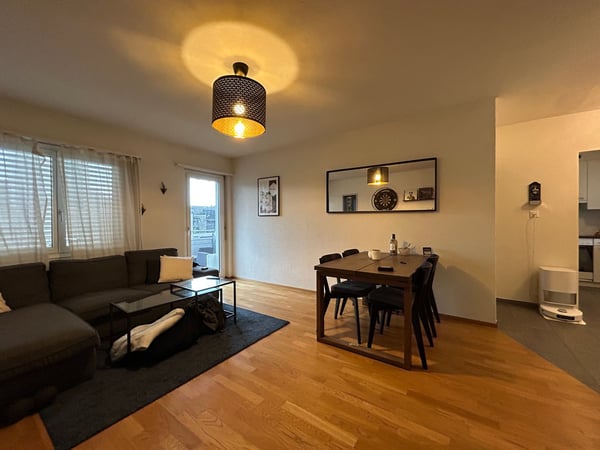 Urbanes Wohnen mit Weitblick: Helle 1.5-Zimmerwohnung im Herzen von Thun 2