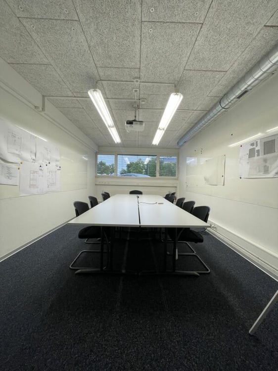 Büro- und Gewerbefläche zu vermieten 12