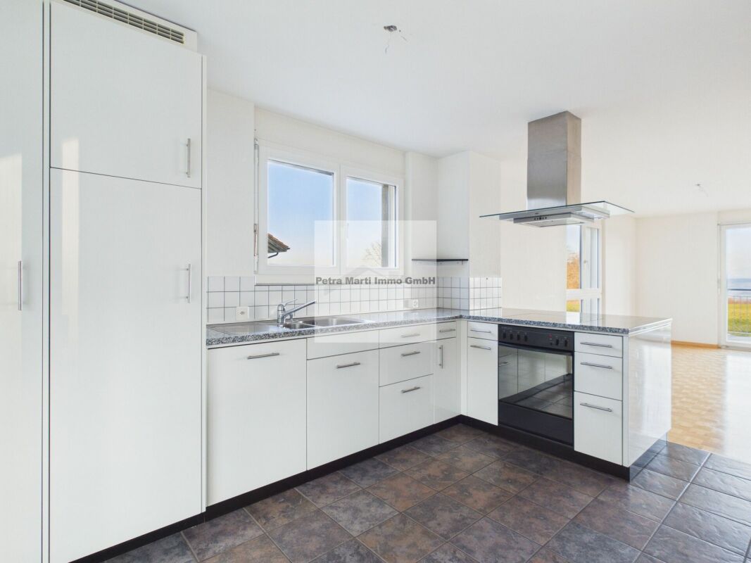 Two 3-family houses with a dreamlike beautiful view