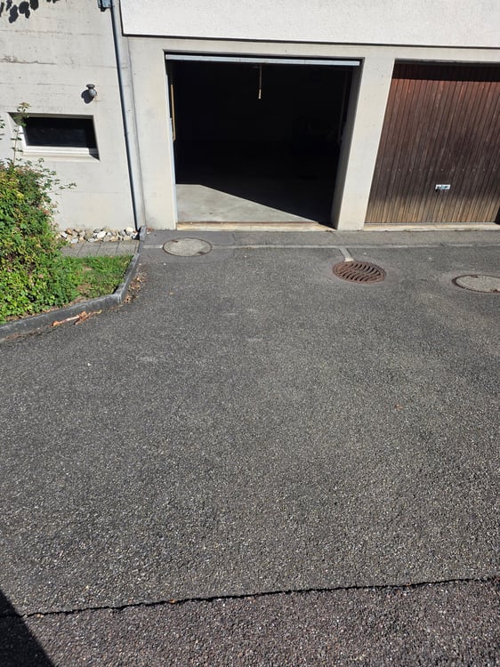 Garagenbox zu vermieten 3