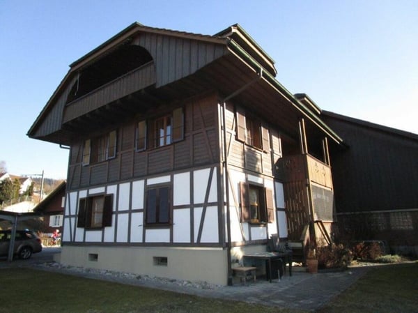 3-Familienhaus mit ehem. Ökonomieteil/Schopf bzw. viel Potenzial 3