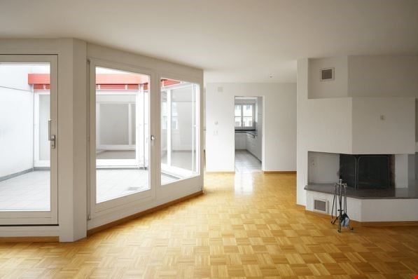 2½ Zimmer-Dachwohnung mit Atrium (3 abgeschlossene Räume) 3
