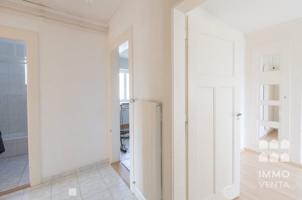 3-Zimmer-Dachwohnung / Appartement mansardé de 3 pièces 2