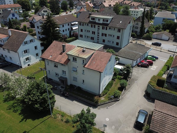 3-Zimmer-Dachwohnung in Brügg 10