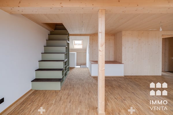 Exklusive 2.5-Zi.-Dachwohnung mit Terrasse in Biel | App. 2,5 pièces avec terrasse à Bienne 1