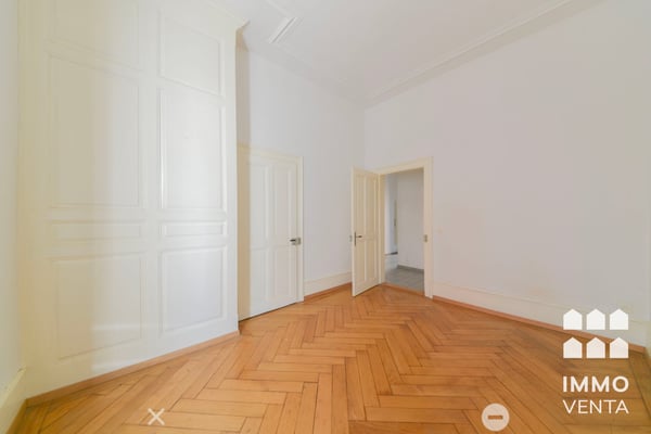 Helle 3-Zimmer-Altbauwohnung im Erdgeschoss – Biel/Bienne 6