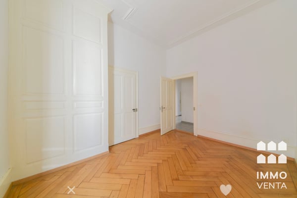 Helle 3-Zimmer-Altbauwohnung im Erdgeschoss – Biel/Bienne 6