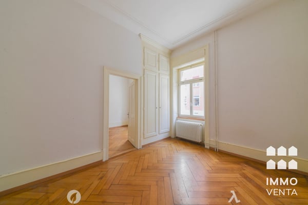 Helle 3-Zimmer-Altbauwohnung im Erdgeschoss – Biel/Bienne 3