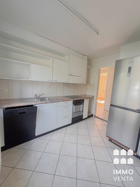 2.5-Zimmer-Wohnung mit Balkon in Orpund 4