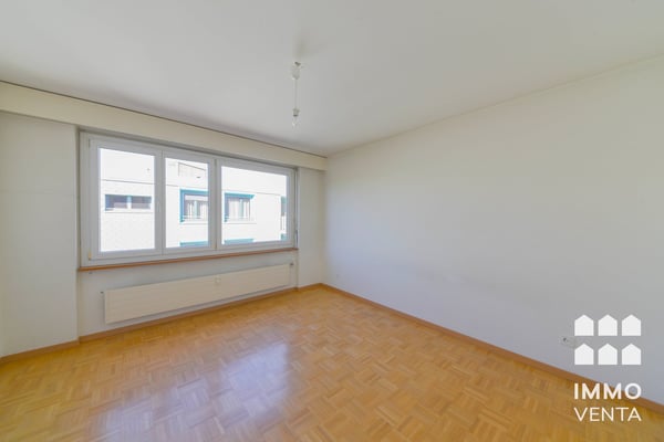 Helle 2.5-Zimmer-Wohnung mit Balkon in Biel – ab November 2026 verfügbar 6