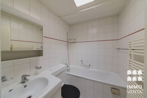 Helle 2.5-Zimmer-Wohnung mit Balkon in Biel – ab November 2026 verfügbar 3