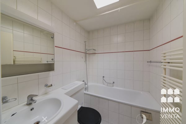 Helle 3.5-Zimmer-Wohnung mit Balkon in Biel – ab November 2026 verfügbar 3