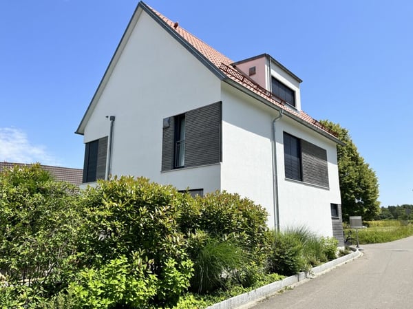 Stimmiges Einfamilienhaus in baubiologischer Bauweise 2