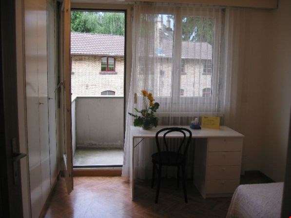 (27) Möbliertes Studio an ruhiger Lage, Nähe Uni / ETH 1