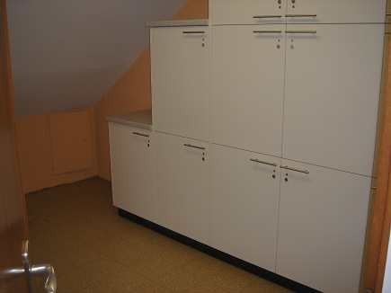 Möbliertes Studentenzimmer, im Niederdorf (34) 4