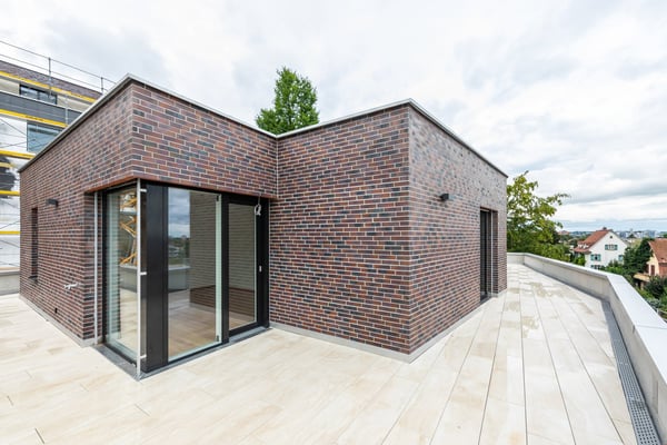 Charmante 3.5-Zimmer-Dachwohnung mit Panoramablick in Binningen 12