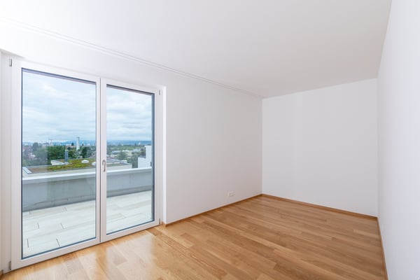 Charmante 3.5-Zimmer-Dachwohnung mit Panoramablick in Binningen 8