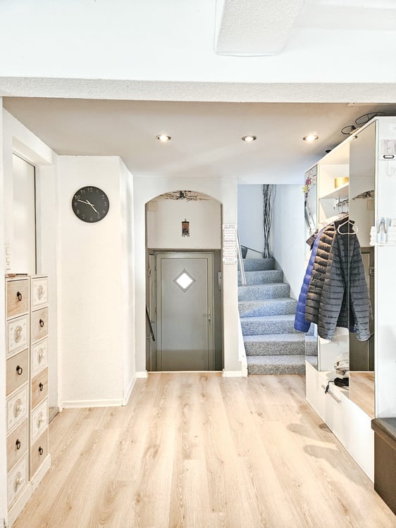 Charmantes 1-Zimmer-Einfamilienhaus mit Garten in Gossau 10