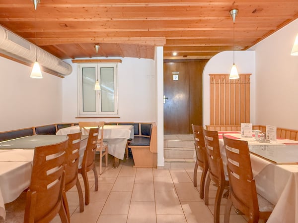 Charmantes Restaurant an der Bahnhofstrasse in Flawil 6