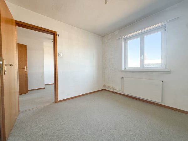 5.5-Zimmer Reiheneinfamilienhaus an guter Lage zu verkaufen. 10