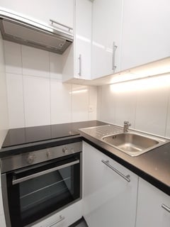 Premiers 2 mois GRATUITS! Jolie appartement de 1.5 pièces au plein centre de Delémont 6