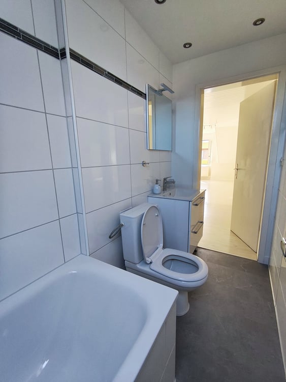 Premiers 2 mois GRATUITS! Jolie appartement de 1.5 pièces au plein centre de Delémont 13