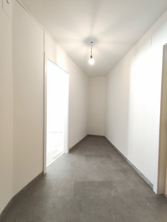 neu renovierte 2-Zimmerwohnung in Kleinbasel 2