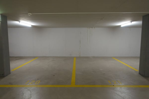 Tiefgaragenparkplatz im Zentrum von Uznach 3