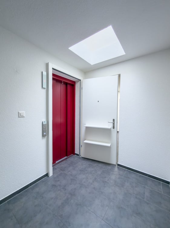 Schöne helle 4.5-Zimmer-Attikawohnung mit Terrasse 44
