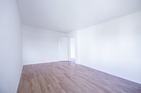 2.0 Zimmerwohnung im 8. OG 10