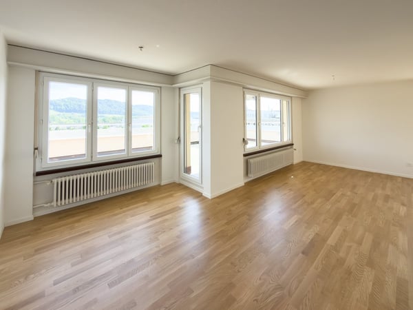 Schöne helle 4.5-Zimmer-Attikawohnung mit Terrasse 10