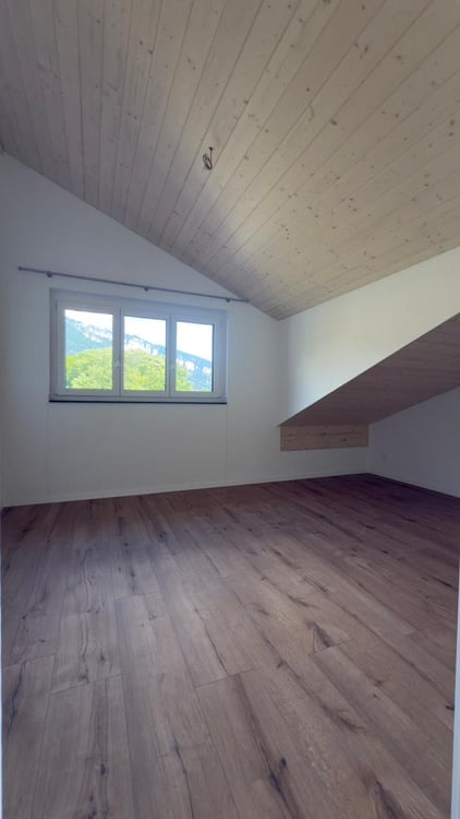Moderne 4-Zimmer-Wohnung mit Seeblick in Aeschlen ob Gunten 9