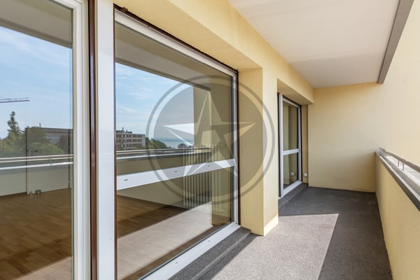 3,5 PIÈCES AVEC BALCON, VUE LAC ET GARAGE - RÉSERVÉ AUX INVESTISSEURS 12