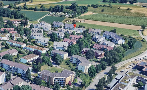 Kloten: 1.5 Zimmer Einfamilienhaus mit Parkplatz 2