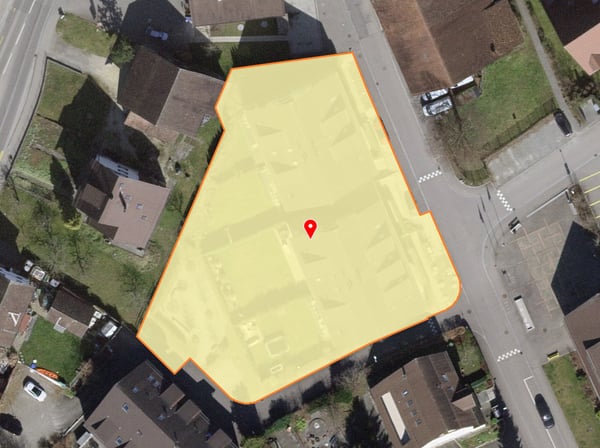Lufingen: 3 ½-Zimmerwohnung mit Garagenplatz 3