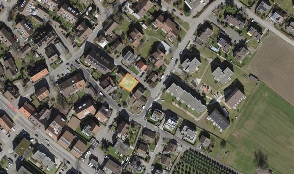 Einfamilienhaus in Pfäffikon ZH – Idyllisches Wohnen im Grünen 2