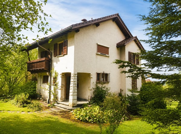 7-Zimmer-Einfamilienhaus in Oberwil 1
