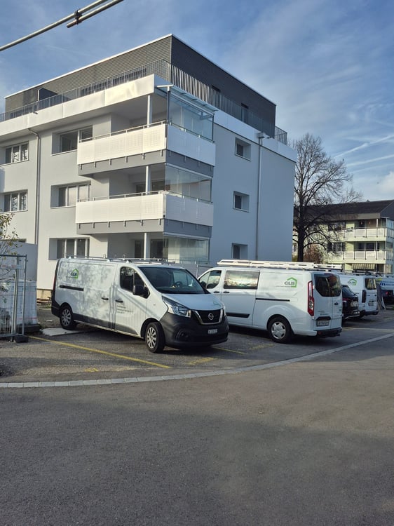 neu erstellte 1.5 Attika Wohnung mit toller Terrasse mit Weitsicht 3